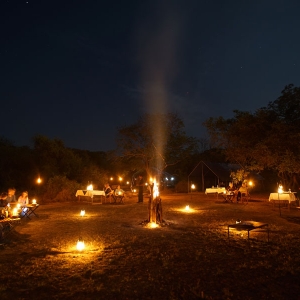 Campfire at Yala mahoora campsites in Sri Lanka 